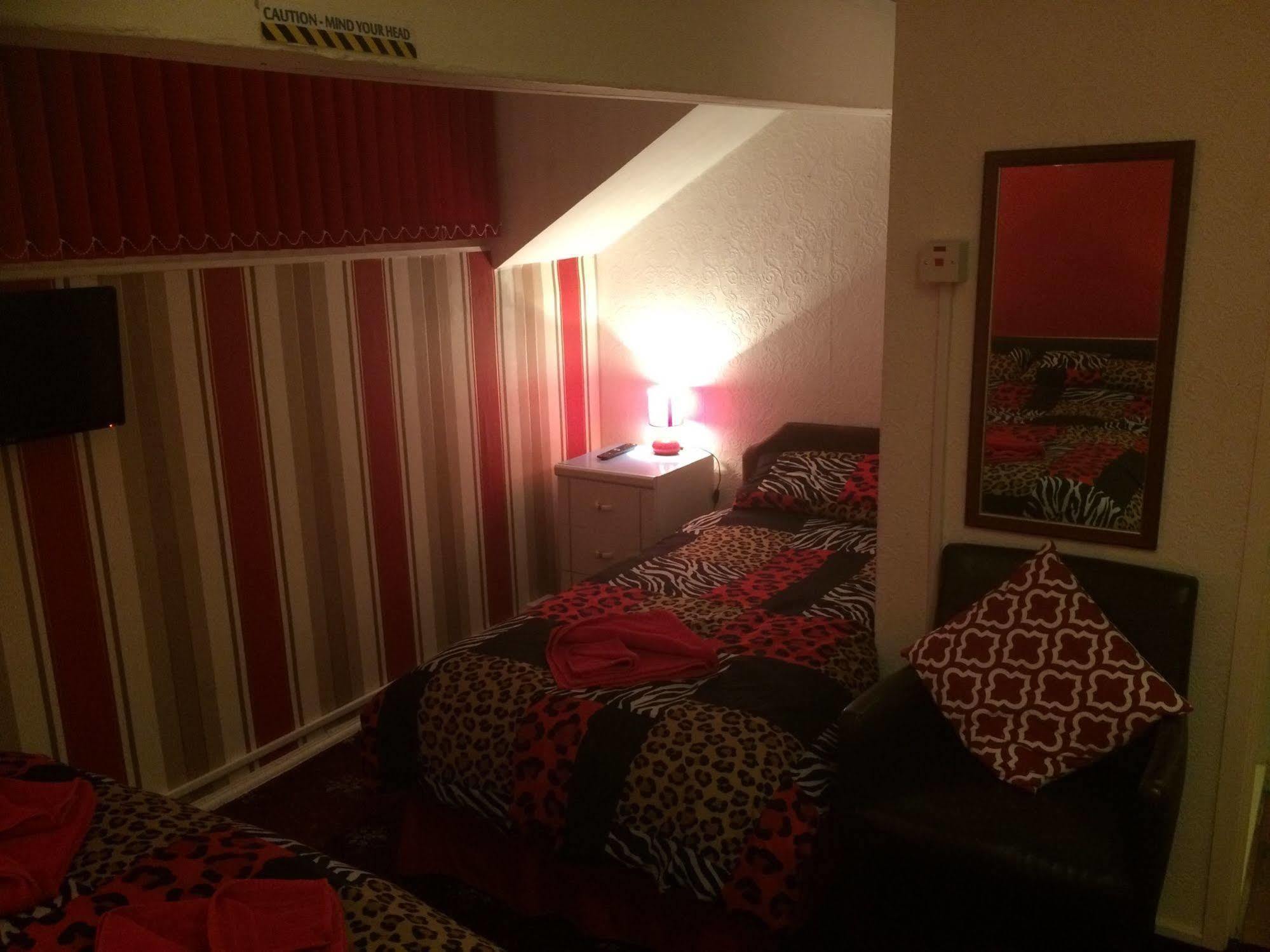 Friends Hotel 黑潭 外观 照片